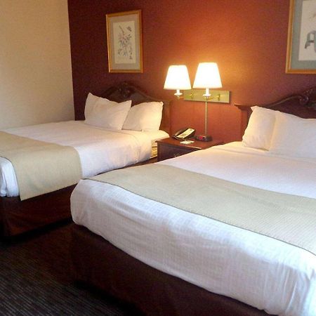 Americinn By Wyndham Marshall Ngoại thất bức ảnh